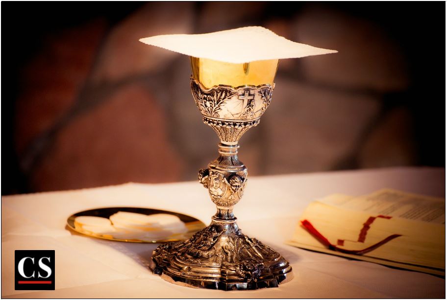Communion, Eucharist, Eucharistic, Blessed sacrament, Mass, EMHCs, Offer it Up