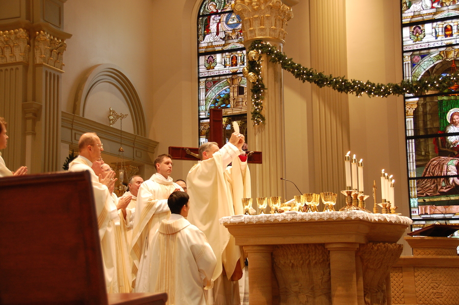 Communicating to the deaf at Mass