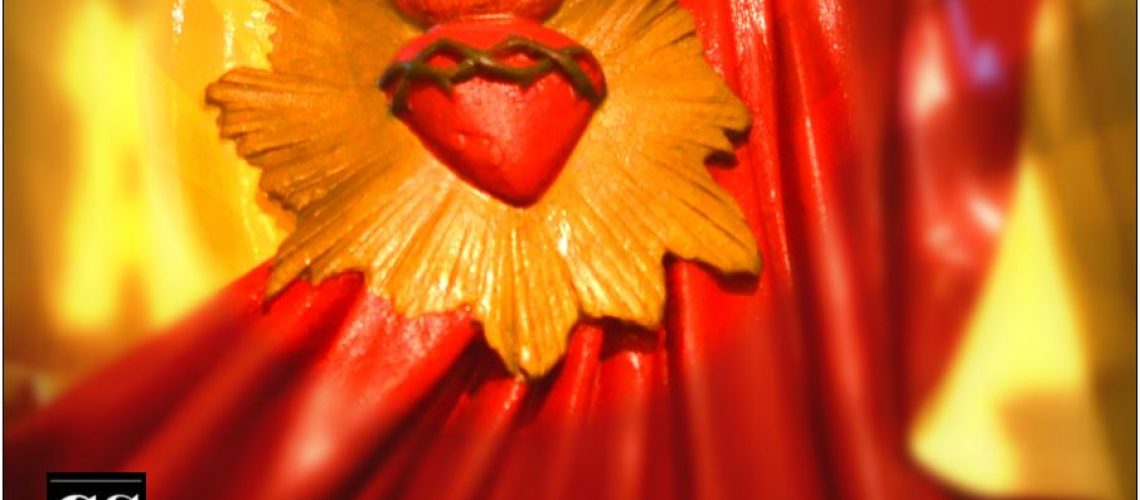 sacred heart, jesus, love, suffering, redemption, Sacred Heart of Jesus, hearts