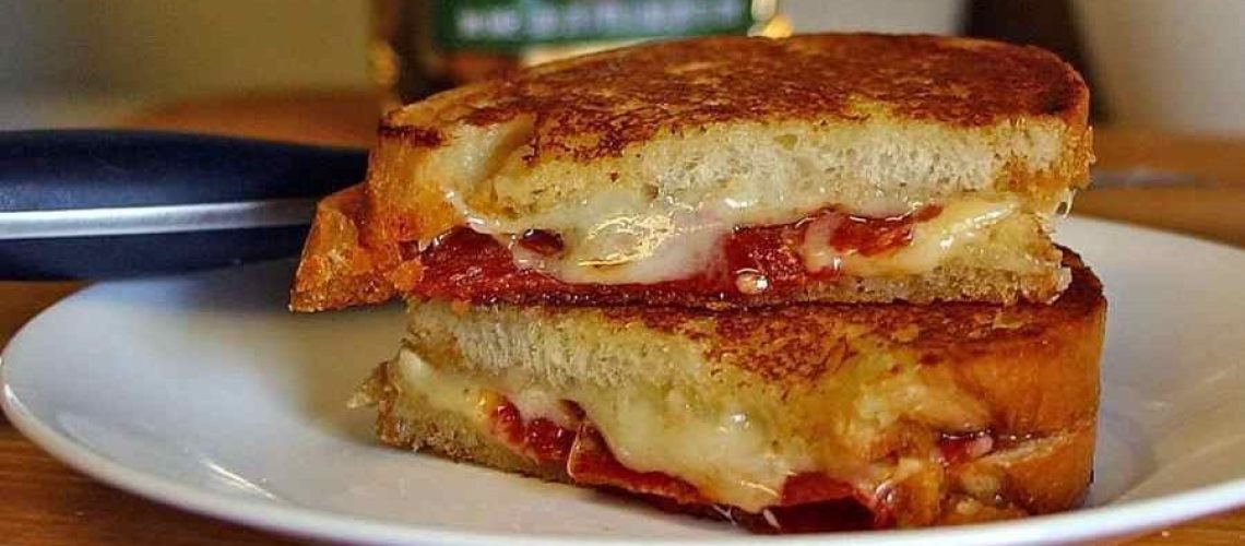 Grilled_cheese_sandwiches
