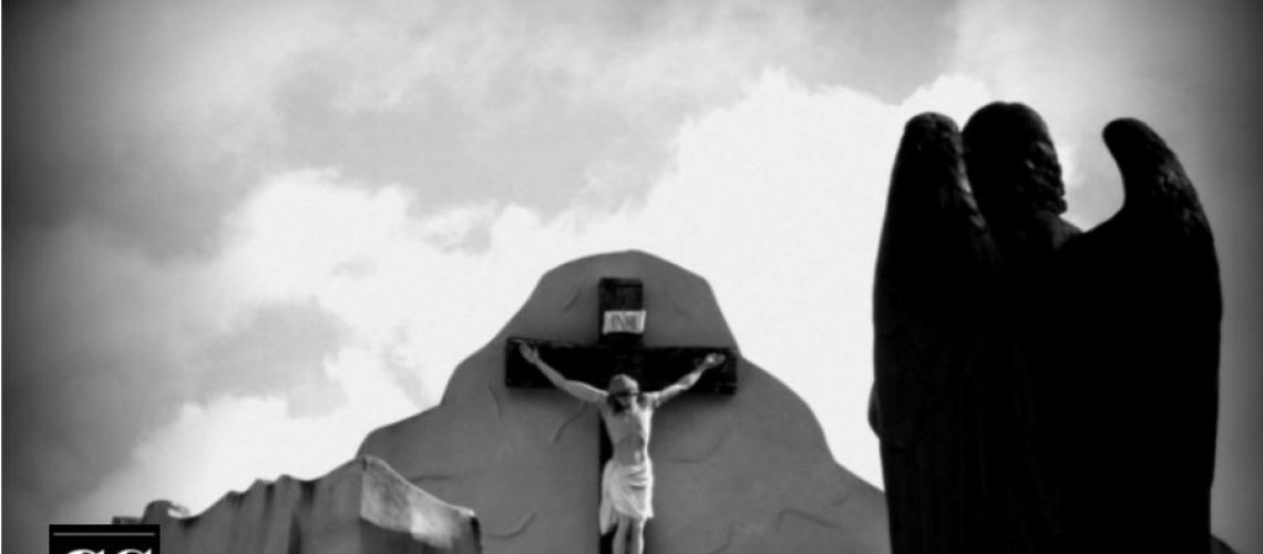 Kelli Ann - outdoor crucifix