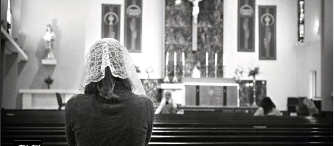 veil, mass, tradition