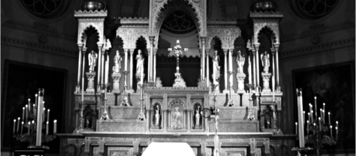 altar, mass, sacrifice, ad orientem,symbols