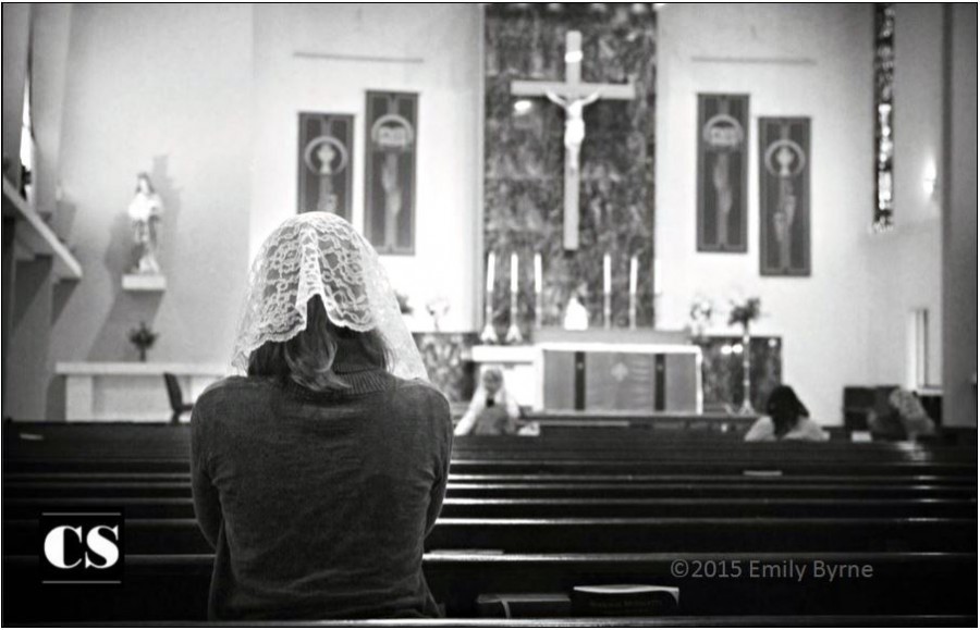 veil, mass, tradition